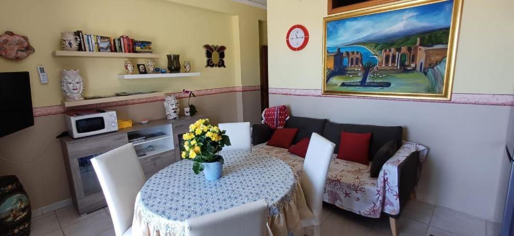 Apartments Mikros Giardini Naxos Dış mekan fotoğraf