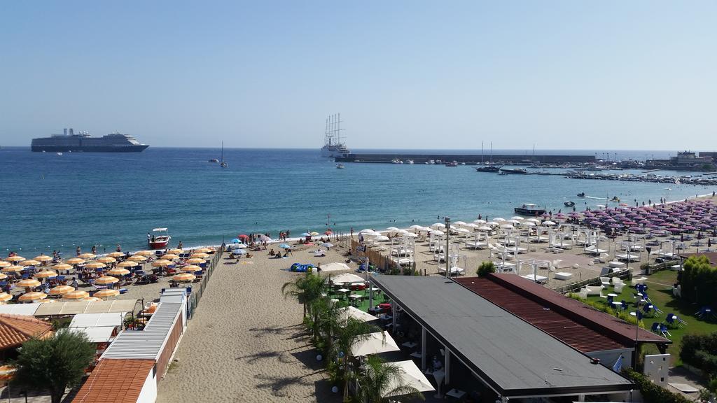 Apartments Mikros Giardini Naxos Dış mekan fotoğraf