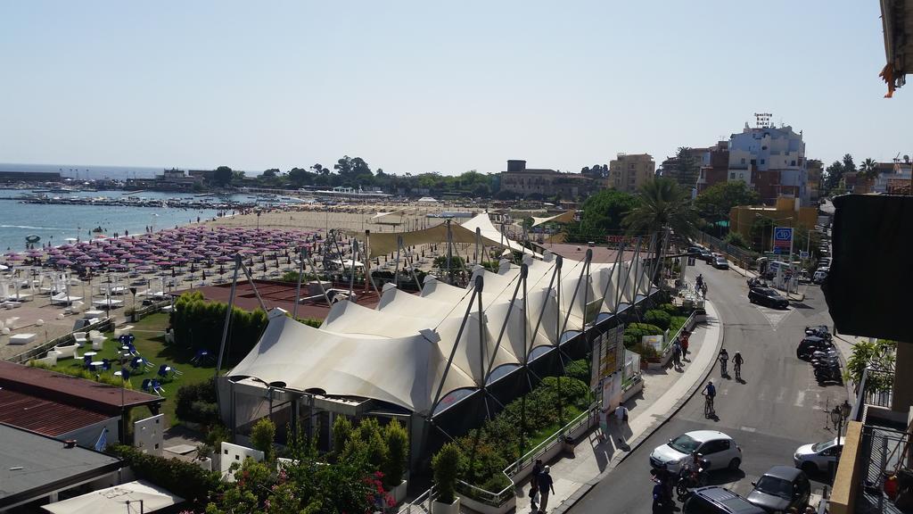 Apartments Mikros Giardini Naxos Dış mekan fotoğraf
